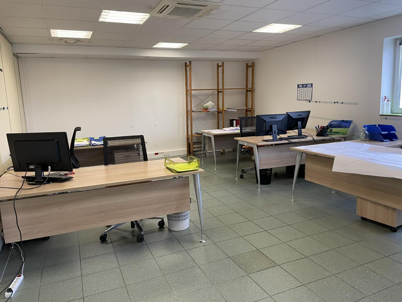 Bureau Houilles 740m² Location bureau Houilles Yvelines OLBUR2106042 1